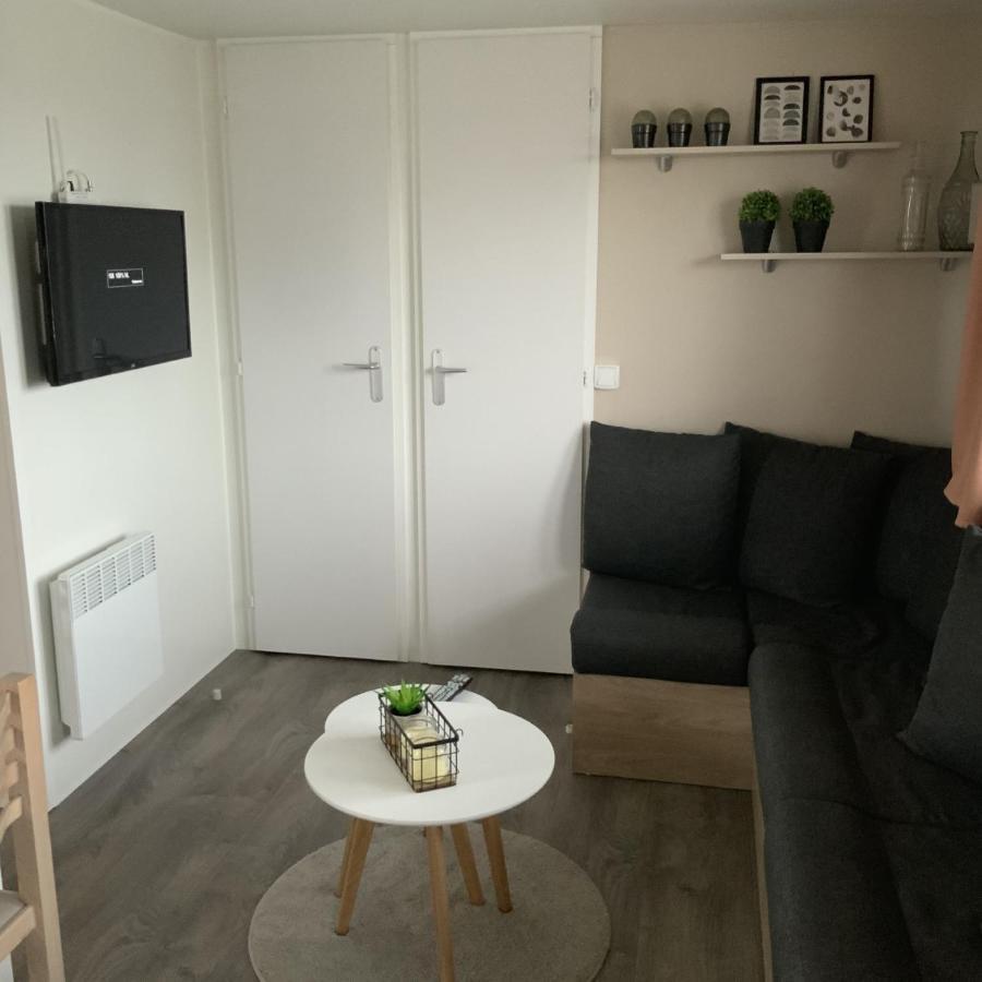 Chalet Zonnig Zeeland Hotell Oostkapelle Exteriör bild
